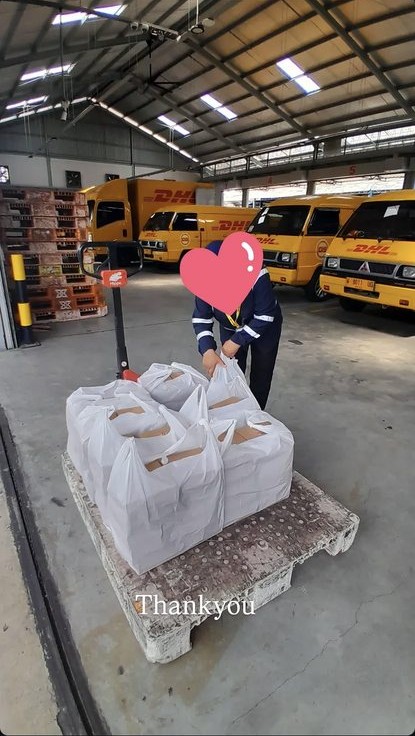 Nasi kuning kotak pesanan massal Dapoer Three D
